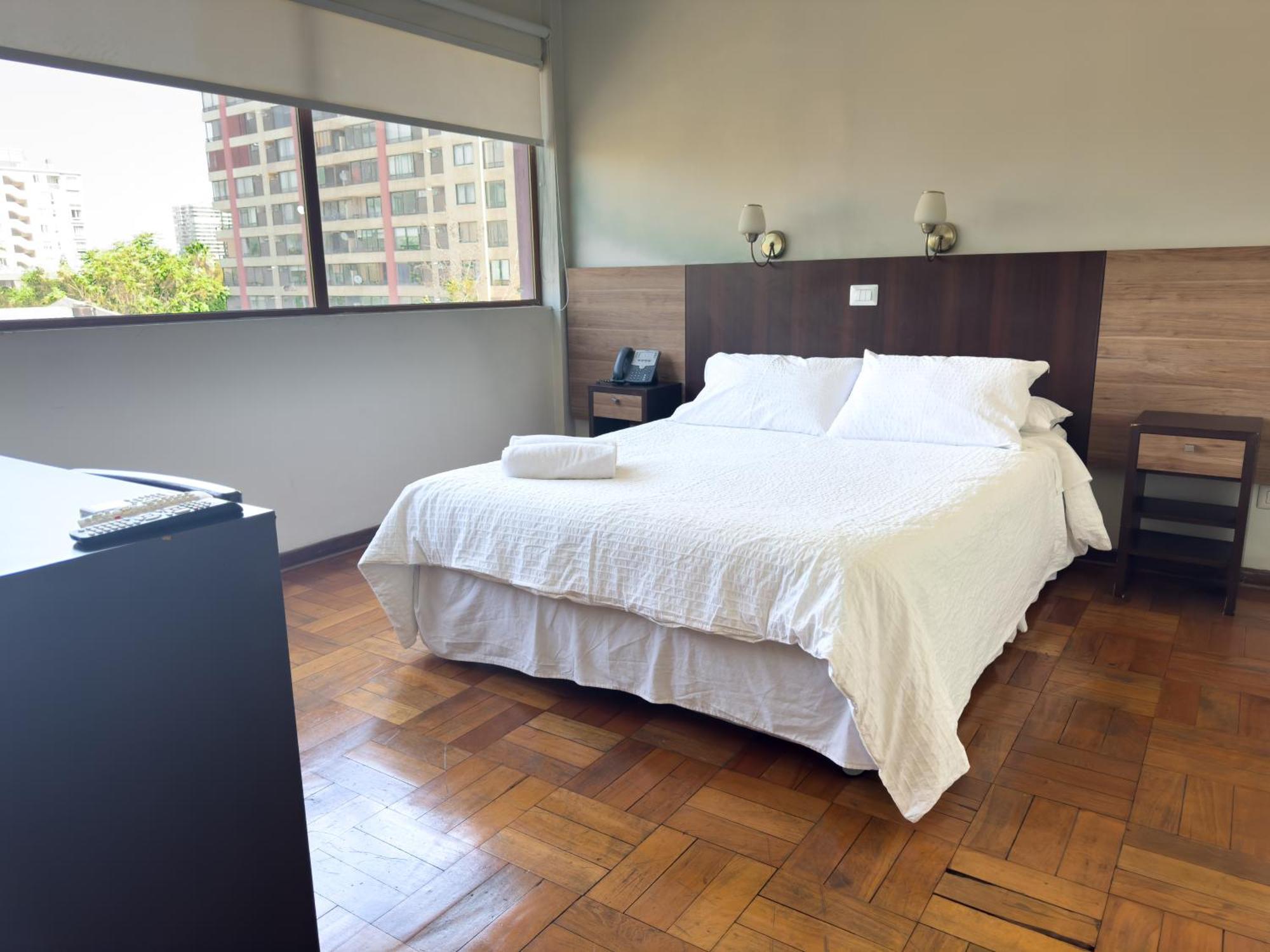 Hotel Plaza Nunoa サンティアゴ エクステリア 写真