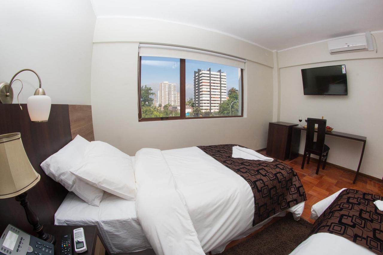 Hotel Plaza Nunoa サンティアゴ エクステリア 写真